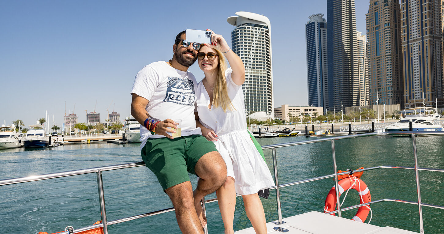 Abra Tours, , hi-res