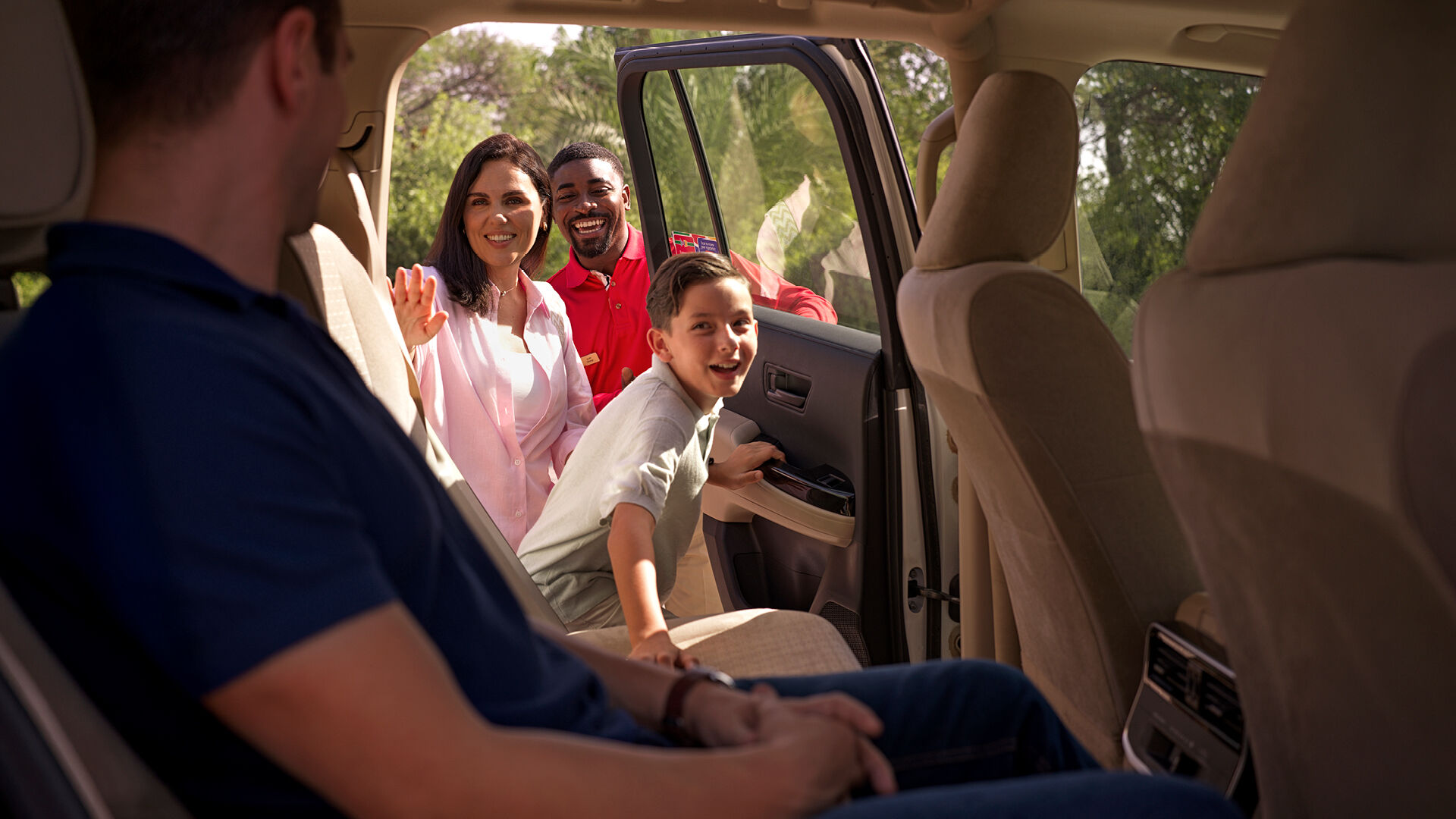 Dubai Airport Transfers, , hi-res