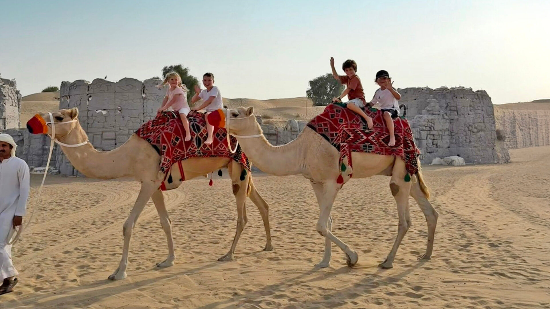 A Morning at The Fort - Lisaili