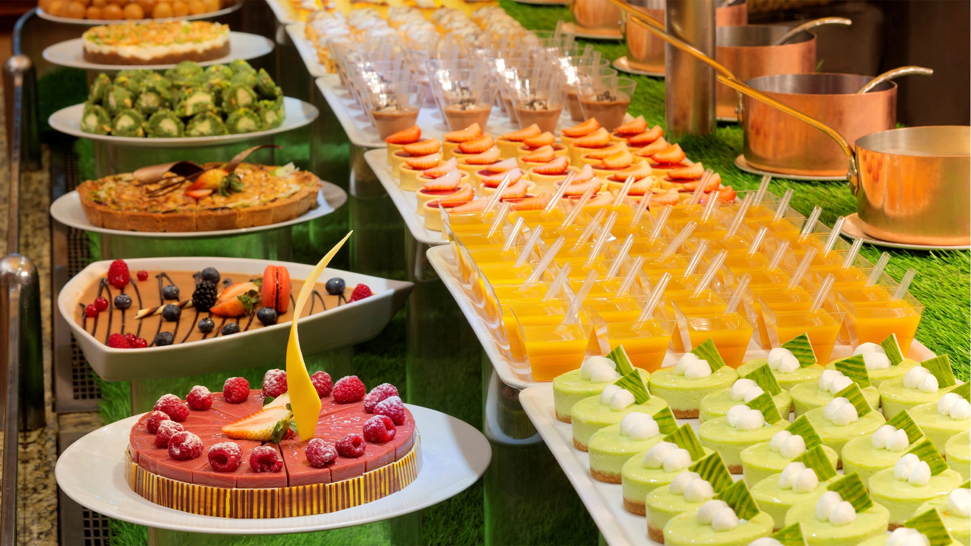 Kaleidoscope Dinner Buffet