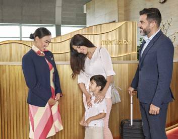 Dubai International Airport (DXB) Lounges