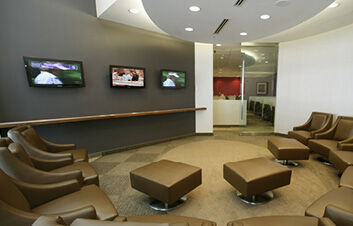 Plaza Premium Lounge Toronto Pearson Airport